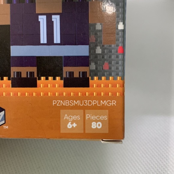 New in box , Mike Conley from The Memphis Grizzlies Lego Kit - Picture 3 of 3